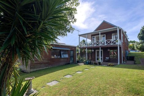 Photo of property in 28 Venus Place, Half Moon Bay, Auckland, 2012