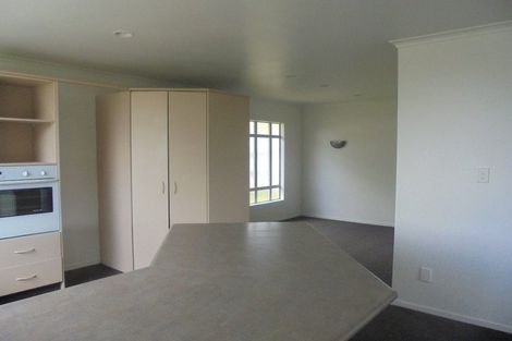 Photo of property in 13 Church Road, Pukete, Hamilton, 3200