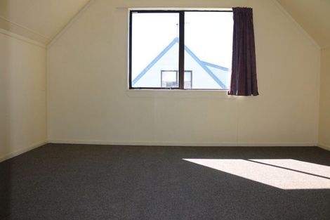 Photo of property in 46 Fitchett Street, Palmerston North, 4410