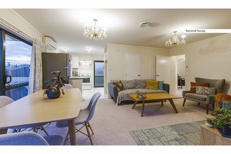 Photo of property in 107 Pah Road, Cockle Bay, Auckland, 2014