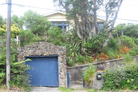 Photo of property in 9 Albemarle Road, Northland, Wellington, 6012