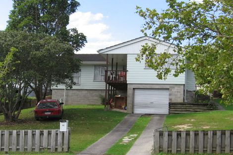 Photo of property in 53 Cedar Heights Avenue, Massey, Auckland, 0614