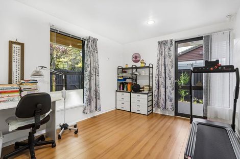 Photo of property in 2/4 Bevington Street, Avonhead, Christchurch, 8042