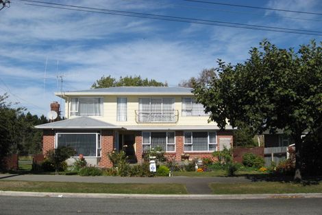 Photo of property in 45 Cambridge Street, Kensington, Timaru, 7910