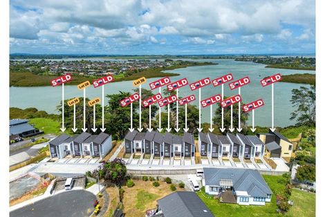 Photo of property in 143 Sykes Road, Weymouth, Auckland, 2103