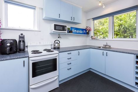 Photo of property in 5a Coates Grove, Silverstream, Upper Hutt, 5019