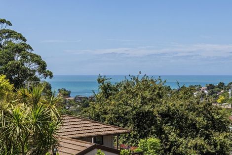 Photo of property in 1/15 Deep Creek Road, Waiake, Auckland, 0630