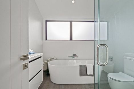 Photo of property in 25 Double Cone Road, Jacks Point, Queenstown, 9371