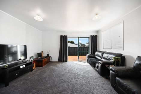 Photo of property in 35 Shelley Jane Place, Dinsdale, Hamilton, 3204