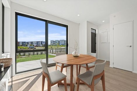 Photo of property in 116 Pepene Avenue, Takanini, Auckland, 2112