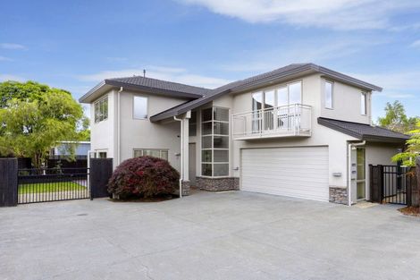 Photo of property in 2/745 Acacia Bay Road, Acacia Bay, Taupo, 3330