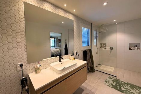 Photo of property in 67 Kings Drive, Wanaka, 9305
