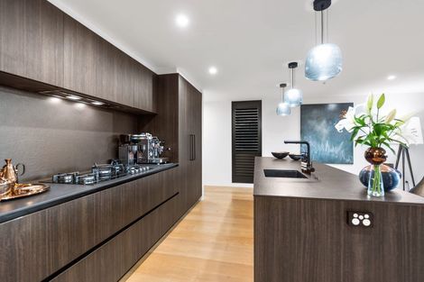 Photo of property in 314a Hurstmere Road, Takapuna, Auckland, 0622