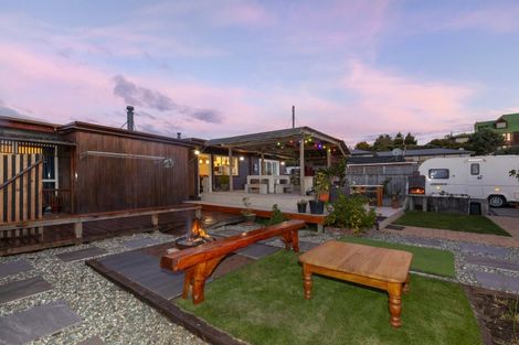 Photo of property in 16 Ruru Road, Otaihanga, Paraparaumu, 5036