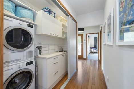 Photo of property in 18 Bolmuir Road, Forest Lake, Hamilton, 3200