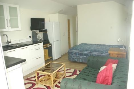 Photo of property in 11 Cambria Road, Devonport, Auckland, 0624