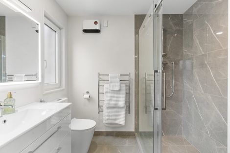 Photo of property in 28 Collier Drive, Halswell, 8025