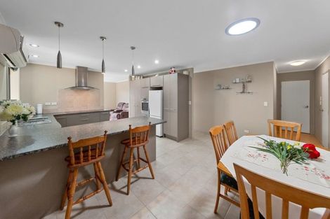 Photo of property in 171 Queen Street, Pukekohe, 2120