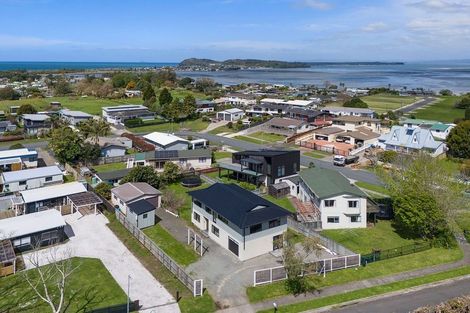 Photo of property in 24 Koutunui Road, Athenree, Katikati, 3177