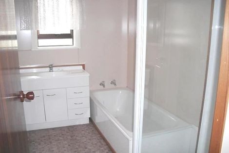 Photo of property in 7 Clevedon Road, Papakura, 2110