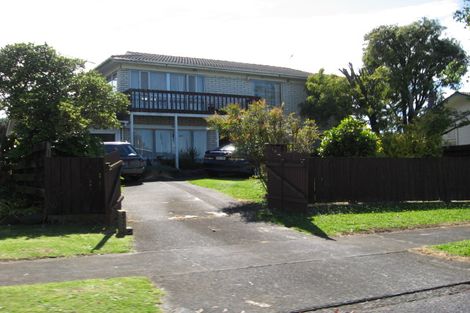Photo of property in 12 Banbury Place, Mangere Bridge, Auckland, 2022