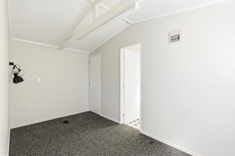 Photo of property in 16 Chester Road, Tawa, Wellington, 5028