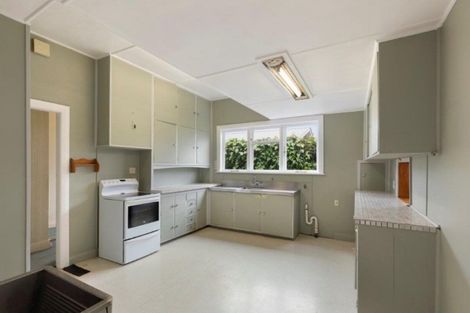 Photo of property in 98 Waterloo Road, Hutt Central, Lower Hutt, 5010