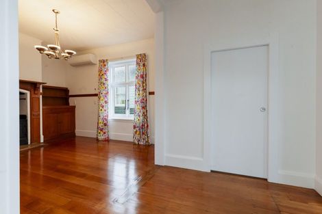 Photo of property in 1 Mcgrath Street, Napier South, Napier, 4110