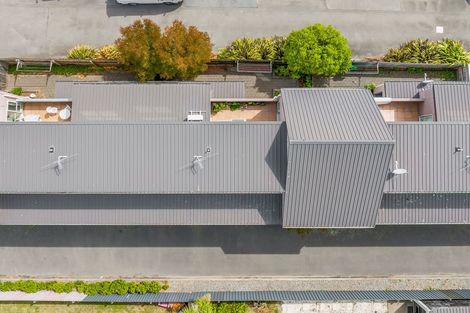 Photo of property in 8b Broadbent Street, Riccarton, Christchurch, 8041