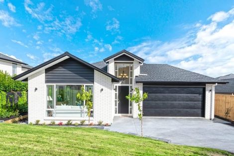 Photo of property in 17 Boocock Crescent, Orewa, 0931