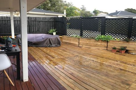 Photo of property in 55 Hilling Street, Titirangi, Auckland, 0604