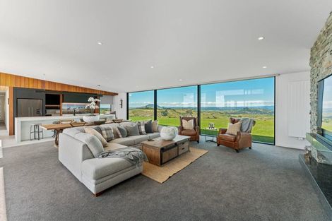 Photo of property in 155 Whakaroa Road, Kinloch, Taupo, 3385