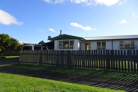 Photo of property in 8 Ardrossan Avenue, Flaxmere, Hastings, 4120