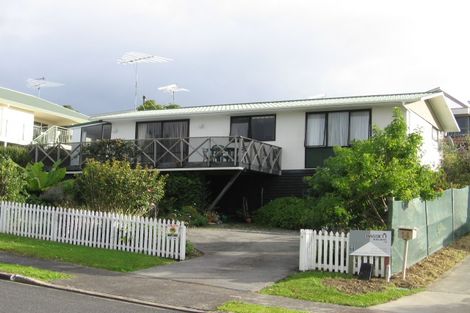 Photo of property in 12 Aurora Avenue, Snells Beach, 0920