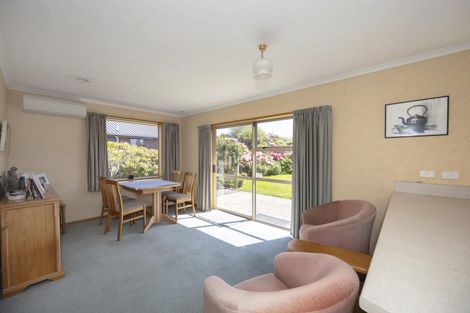 Photo of property in 6 Hannah Place, Holmes Hill, Oamaru, 9401