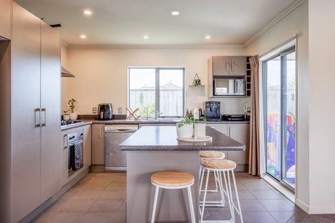 Photo of property in 25a Rosalie Terrace, Kelvin Grove, Palmerston North, 4414