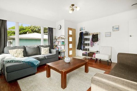 Photo of property in 47 Bedford Street, Cannons Creek, Porirua, 5024