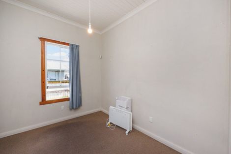 Photo of property in 27 Ada Street, Hokowhitu, Palmerston North, 4410