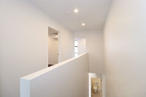 Photo of property in 3c Wilbur Place, Pakuranga Heights, Auckland, 2010