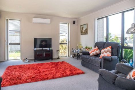 Photo of property in 1 Sando Way, One Tree Point, 0118