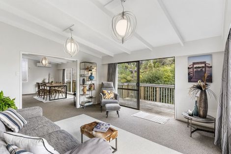 Photo of property in 22 Rosecamp Road, Beach Haven, Auckland, 0626