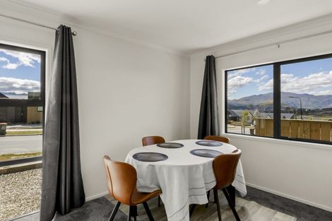 Photo of property in 49 Spur Ridge Rise, Jacks Point, 9371