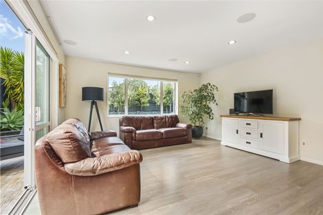 Photo of property in 111a Moore Street, Howick, Auckland, 2014