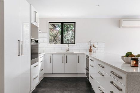 Photo of property in 87 Margaret Drive, Omokoroa, 3114