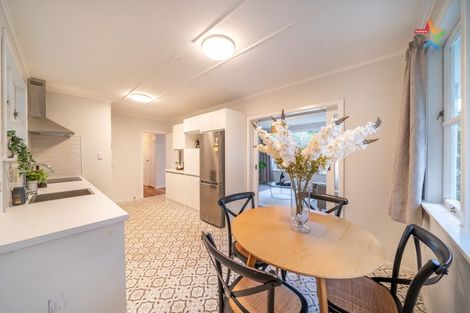 Photo of property in 41 Bird Grove, Stokes Valley, Lower Hutt, 5019