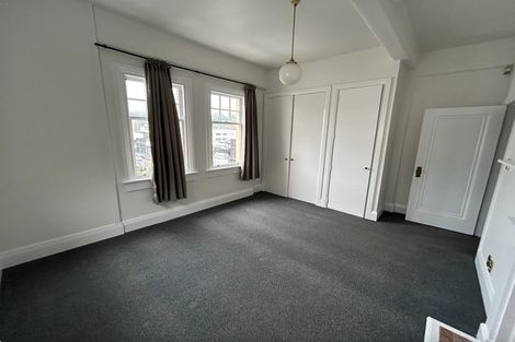 Photo of property in Chatsworth Flats, 5/23 Pirie Street, Mount Victoria, Wellington, 6011