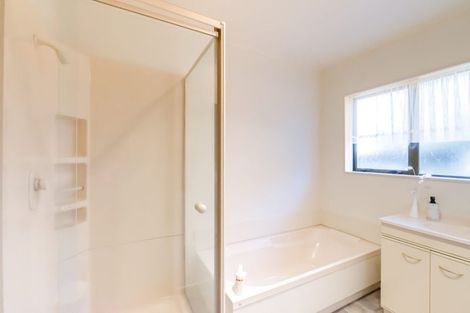 Photo of property in 37a Spackman Crescent, Paraparaumu, 5032