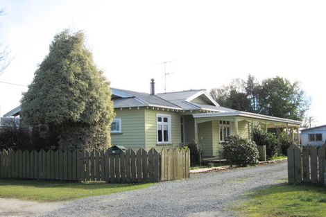 Photo of property in 62 Home Street, Winton, 9720