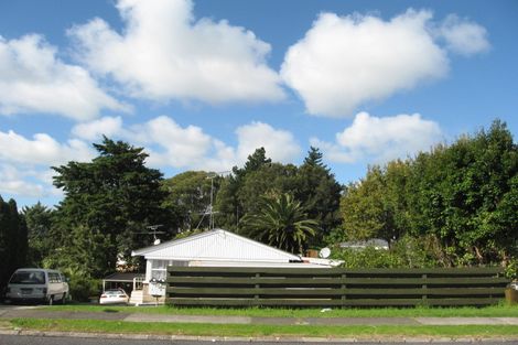Photo of property in 1/112 Ennis Avenue, Pakuranga Heights, Auckland, 2010