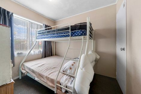 Photo of property in 2/3 Volta Place, Clendon Park, Auckland, 2103